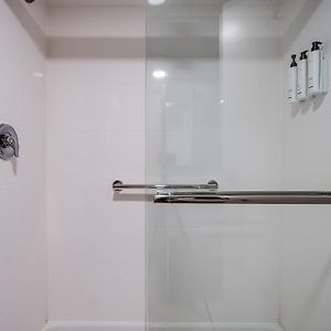Queen Suite